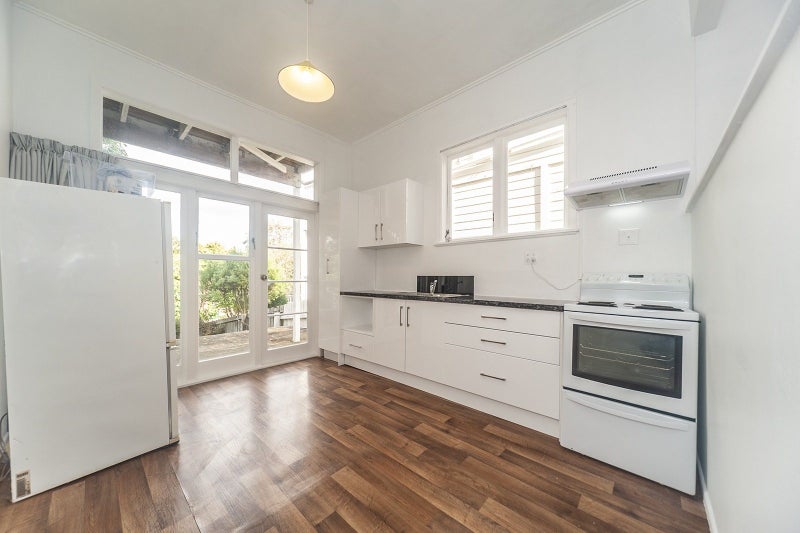 61 Matai Road, Hataitai, Wellington - Carousel 2