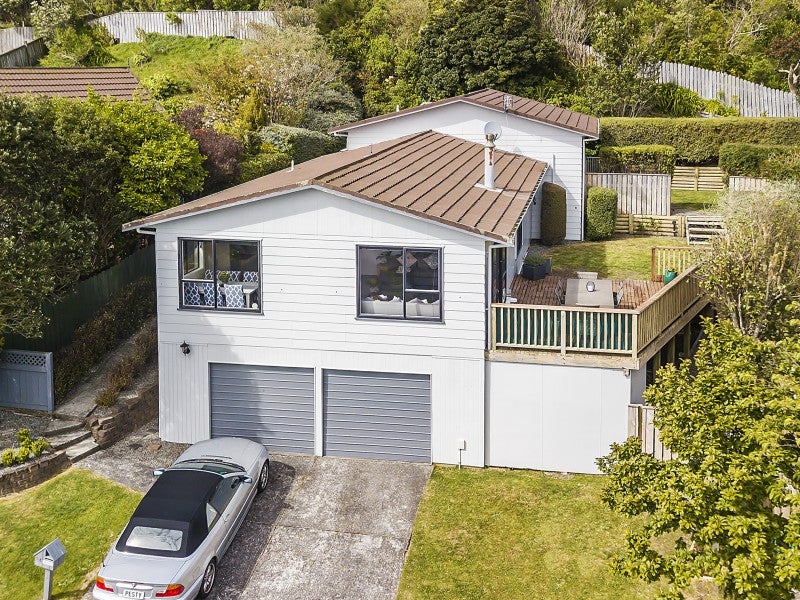 24 Guadeloupe Crescent, Grenada Village, Wellington - Carousel 1