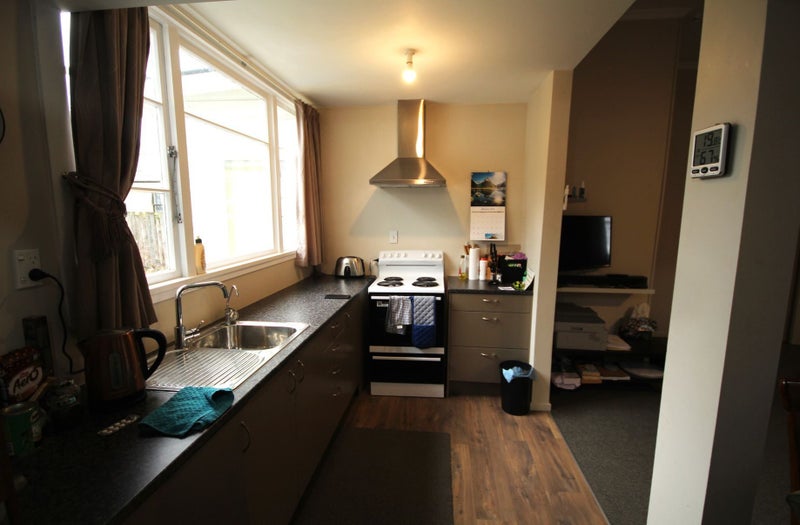 24 Crown Street, North East Valley, Dunedin - Carousel 2