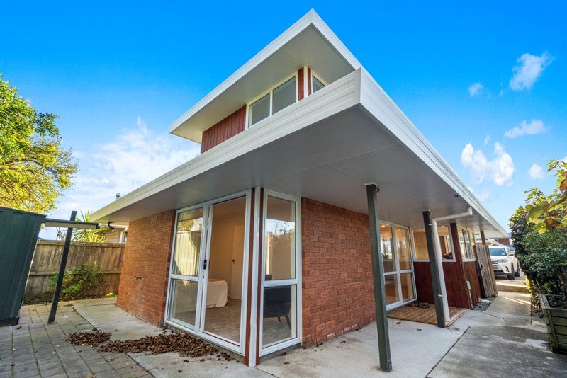 2/113 Beresford Street, New Brighton, Christchurch - Carousel 2