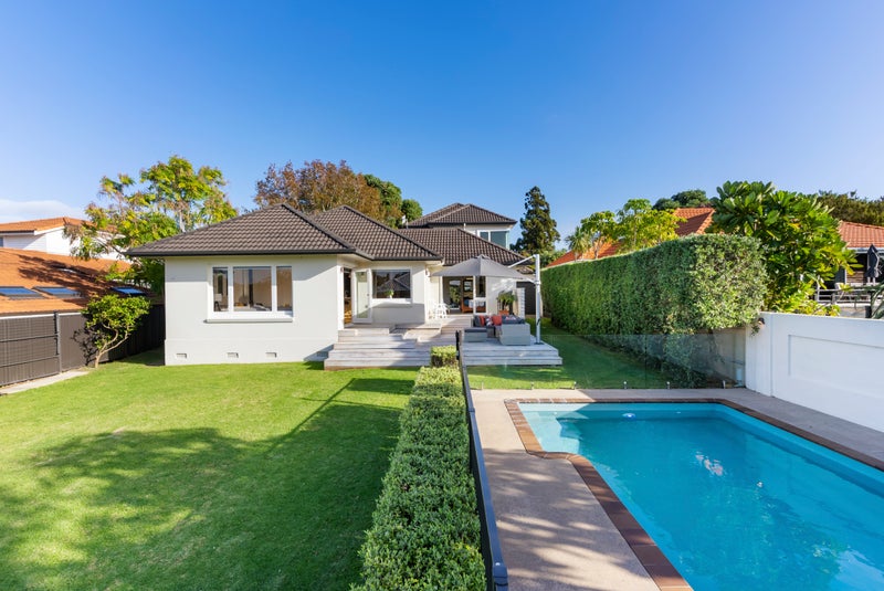 40 Whitehaven Road, Glendowie, Auckland - Carousel 1