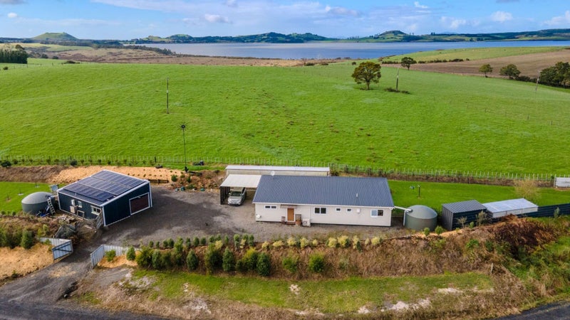 141 Lake Road, Ōkaihau - Carousel 1