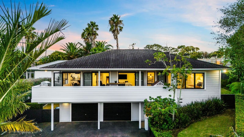 16A Puroto Street, Meadowbank, Auckland - Carousel 1