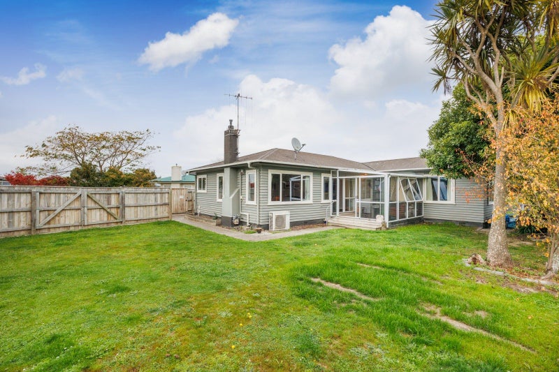 2 Montgomery Street, Feilding, Feilding - Carousel 1