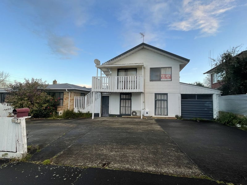 10 O'Donoghue Street, Hillcrest, Hamilton - Carousel 1