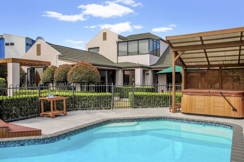 43 Keppoch Court, Dannemora, Auckland - Carousel 1