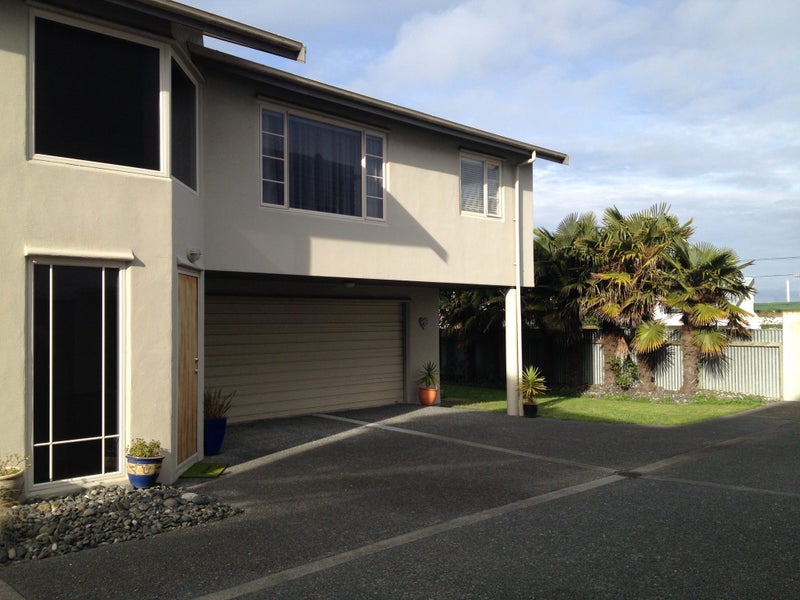 82B Charles Street, Westshore, Napier - Carousel 1