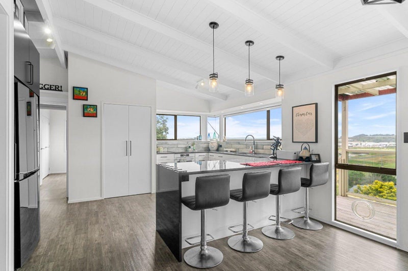 23 Tanekaha Drive, Parahaki, Whangarei - Carousel 1