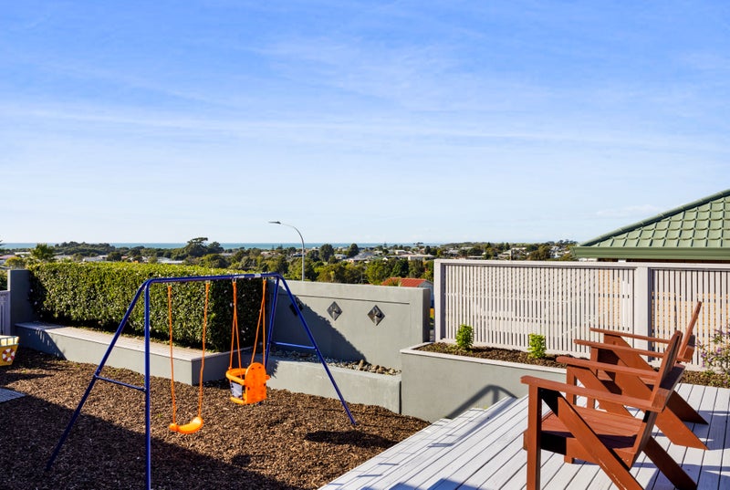 146 Parklands Avenue, Bell Block, New Plymouth - Carousel 1