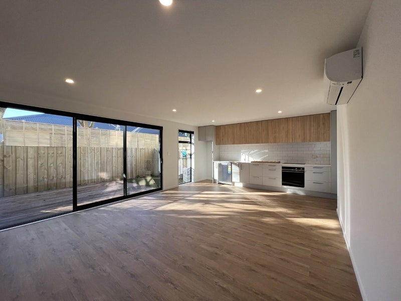 3/142 Milton Street, Somerfield, Christchurch - Carousel 2