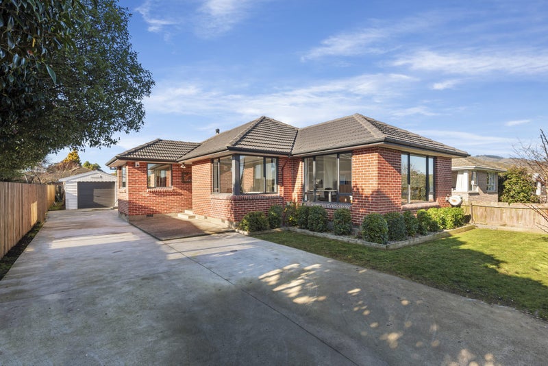 7 Rollesby Street, Hoon Hay, Christchurch - Carousel 1