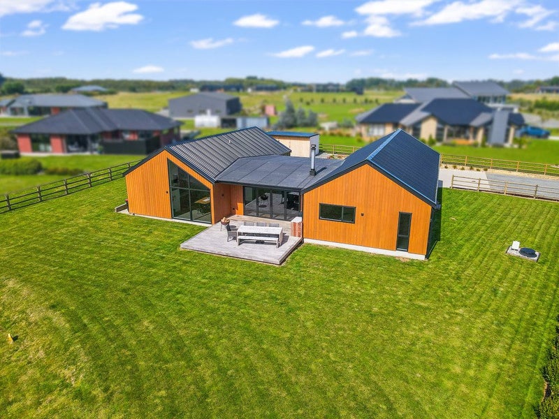 16 Chatham Rise, Seaward Bush, Invercargill - Carousel 36