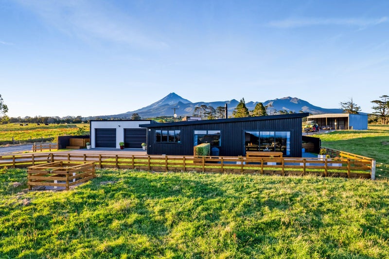 1202 Frankley Road, Hurworth, New Plymouth - Carousel 34