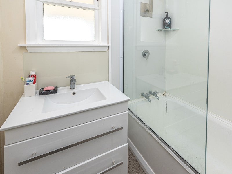 28 Raupo Street, Castlecliff, Whanganui - Carousel 11