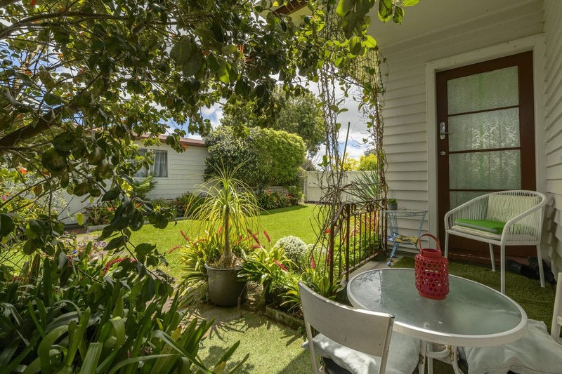 1/114 Hynds Road, Gate Pa, Tauranga - Carousel 2