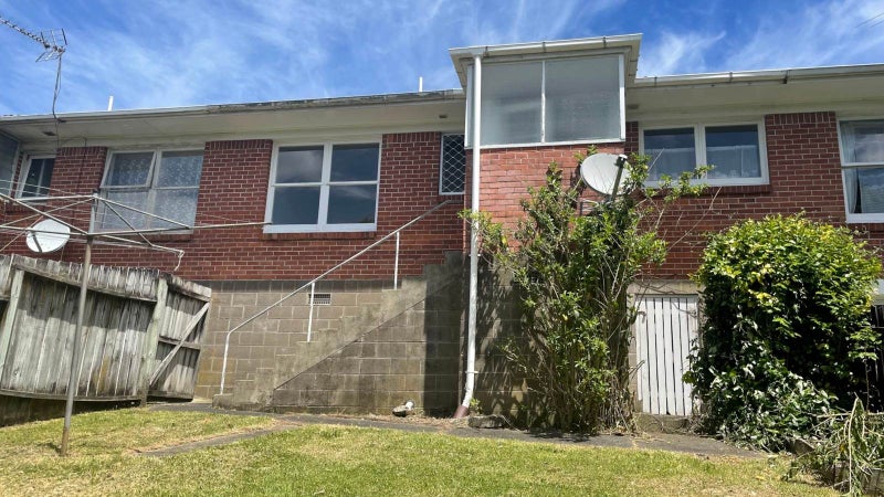 2/22 Coronation Road, Hillcrest, Auckland - Carousel 16