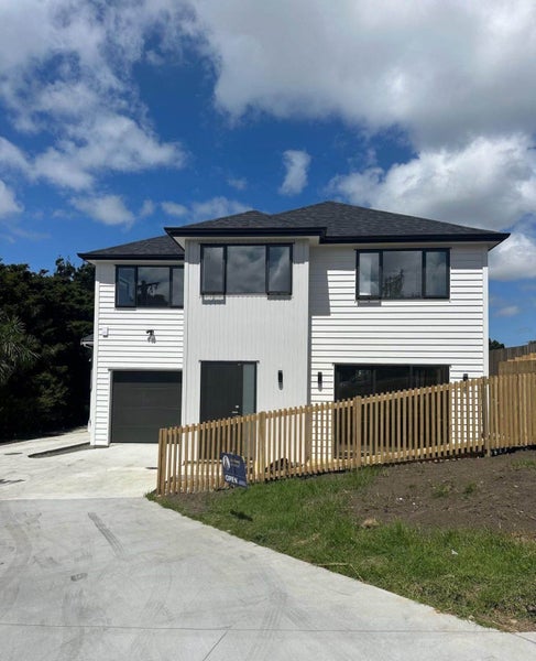 57A Tui Glen Road, Birkenhead, Auckland - Carousel 1