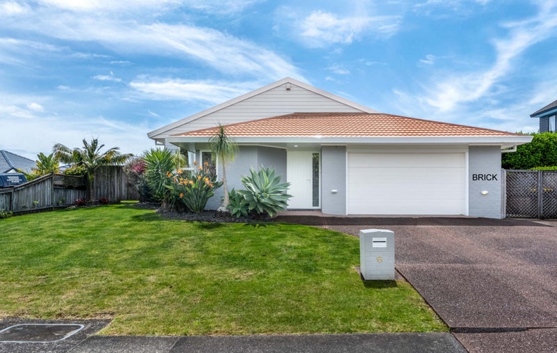 6 Bob Charles Drive, Golflands, Auckland - Carousel 2