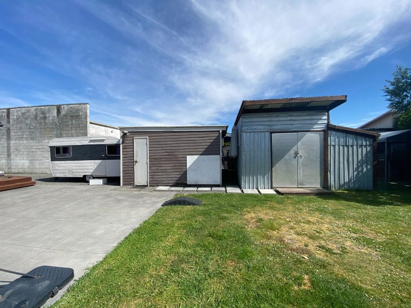 918 Heretaunga Street East, Parkvale, Hastings - Carousel 13