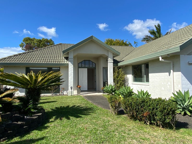9 Carniew Place, Dannemora, Auckland - Carousel 1