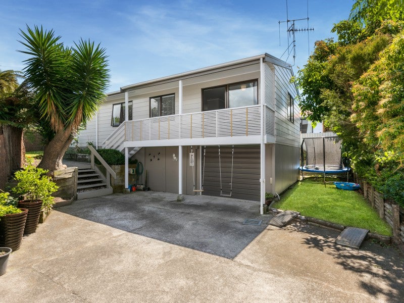 23A Warwick Place, Brookfield, Tauranga - Carousel 1