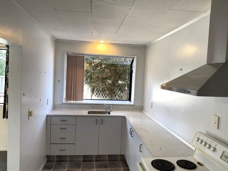 71 Winters Road, Redwood, Christchurch - Carousel 2
