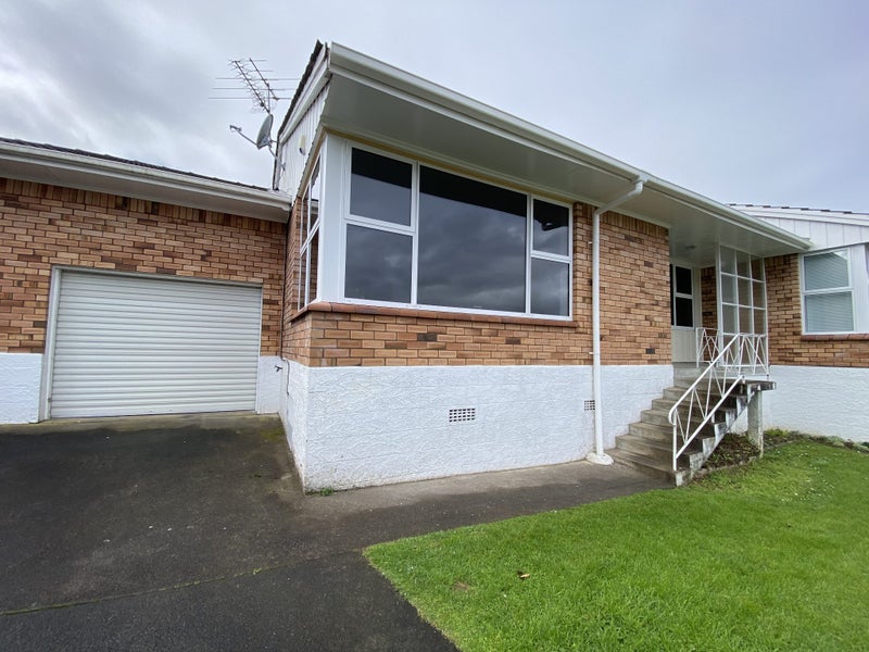 2/43 Turama Road, Royal Oak, Auckland - Carousel 1