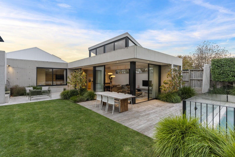 90 Walker Road, Point Chevalier, Auckland - Carousel 2