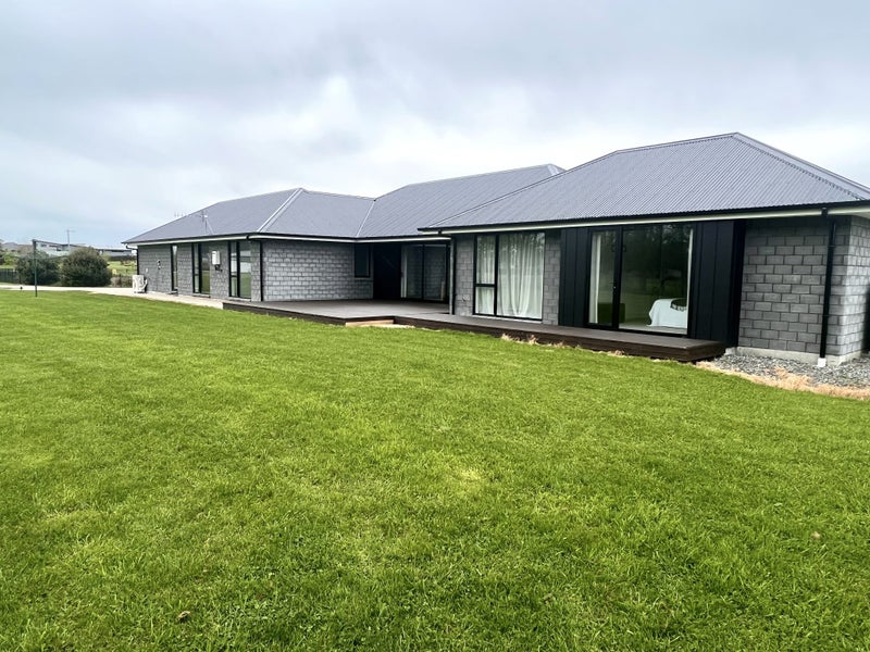 25 Inverurie Drive, Waihopai, Invercargill - Carousel 2