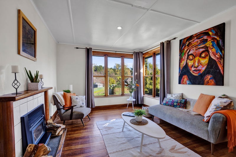 8 Camden Street, Vogeltown, New Plymouth - Carousel 1