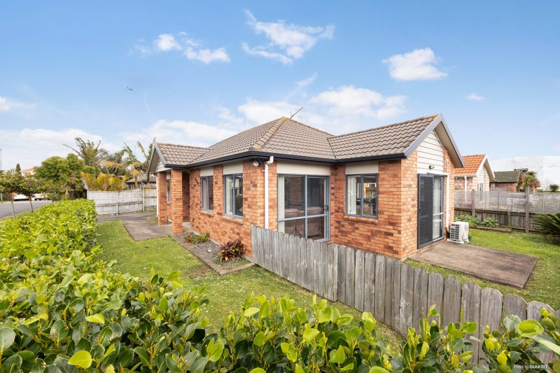 1 Broberg Lane, Flat Bush, Auckland - Carousel 20