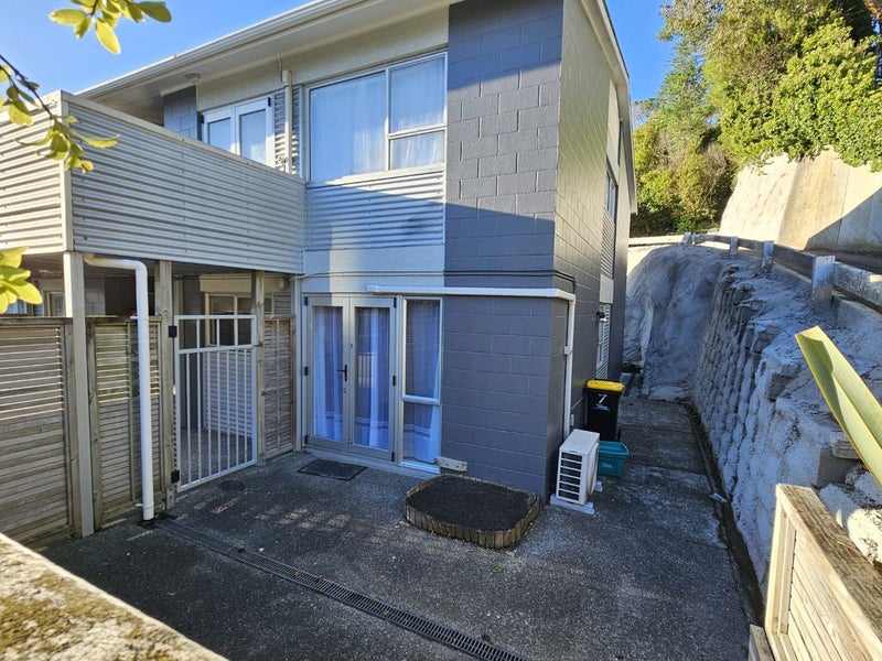 7/126 Redwood Avenue, Tawa, Wellington - Carousel 2