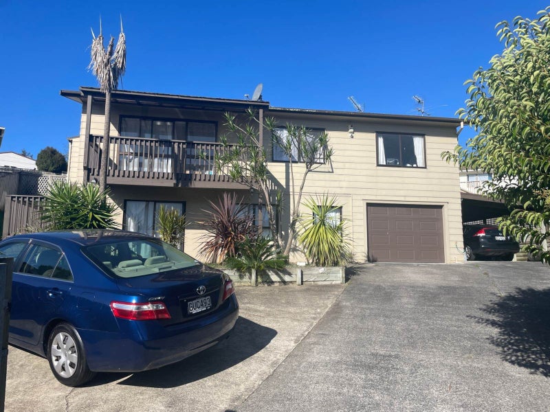 19 Melia Grove, Goodwood Heights, Auckland - Carousel 12