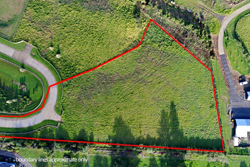 52 Riordan Lane, Manurewa - Carousel 2