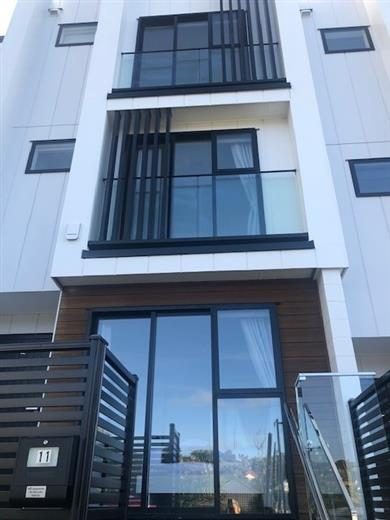 11/32 Karori Crescent, Orakei, Auckland - Carousel 12