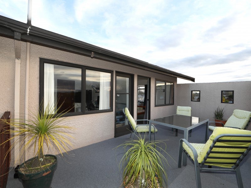 28 Ranfurly Street, Tamatea, Napier - Carousel 1