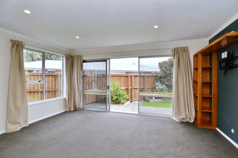 1/89A Tennyson Street, Sydenham, Christchurch - Carousel 2