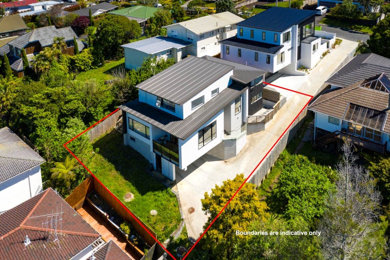 6A Bevyn Street, Castor Bay, Auckland - Carousel 2