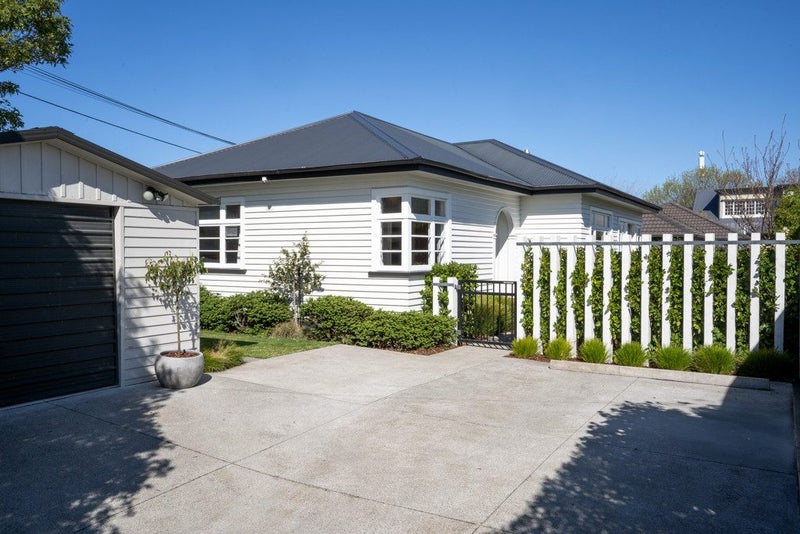 205 Barrington Street, Somerfield, Christchurch - Carousel 1