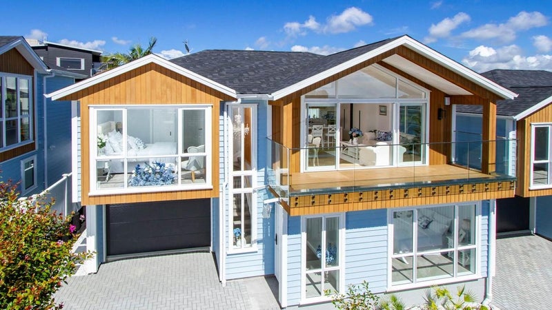 7C Garadice Road, Rothesay Bay, Auckland - Carousel 1