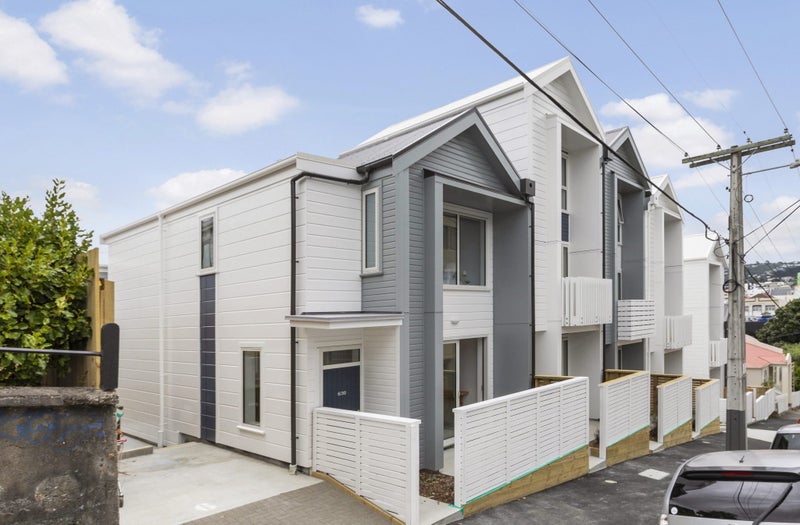 6/30 Pirie Street, Mount Victoria, Wellington - Carousel 1