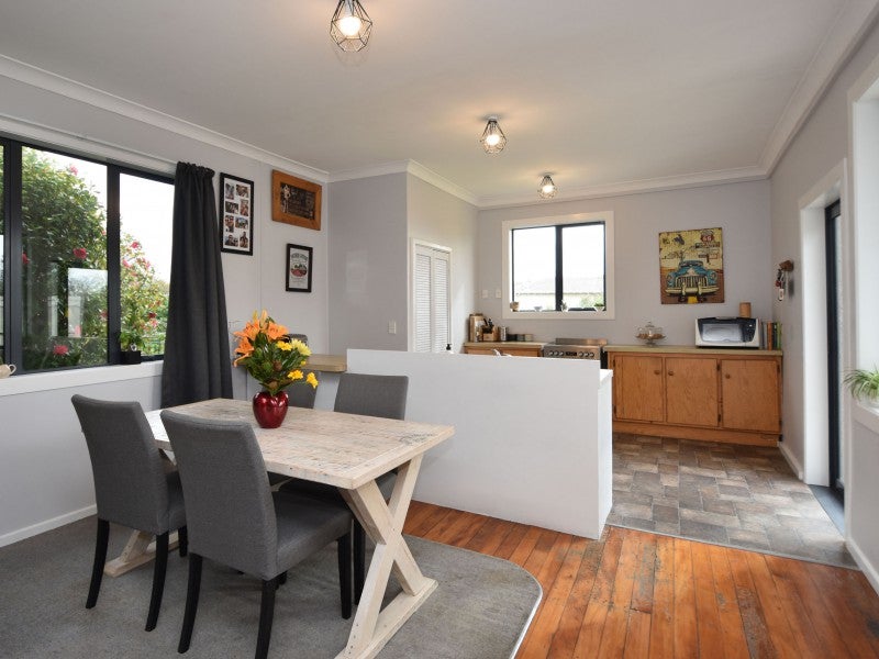 6 Nichol Street, Heidelberg, Invercargill - Carousel 2