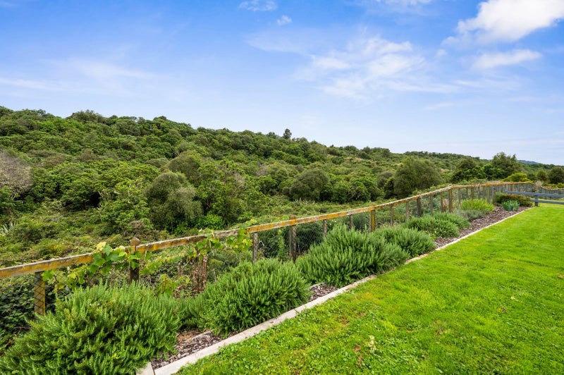 188 Lisland Drive, Taupo - Carousel 27