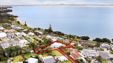 66 Craig Road, Maraetai, Auckland - Carousel 1