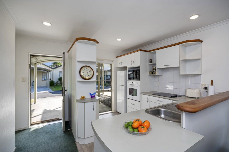 14/41 Manchester Way, Judea, Tauranga - Carousel 2