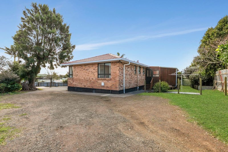 7 Wayne Drive, Mangere, Auckland - Carousel 16