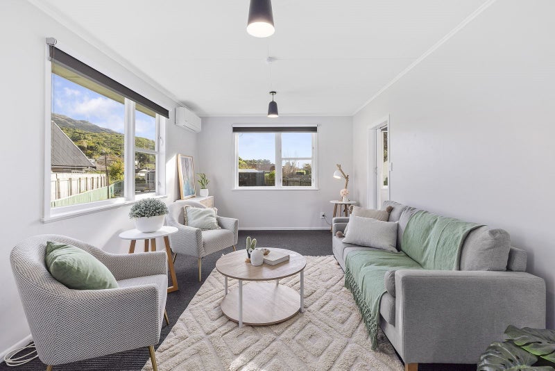 15B Linden Avenue, Tawa, Wellington - Carousel 2