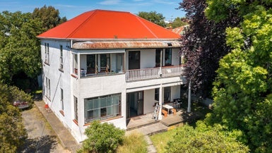 13 Durham Street, Mornington, Dunedin - Carousel 1