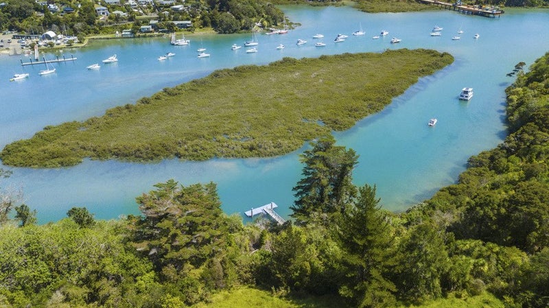 90 Cedar Terrace, Stanmore Bay, Whangaparaoa - Carousel 1