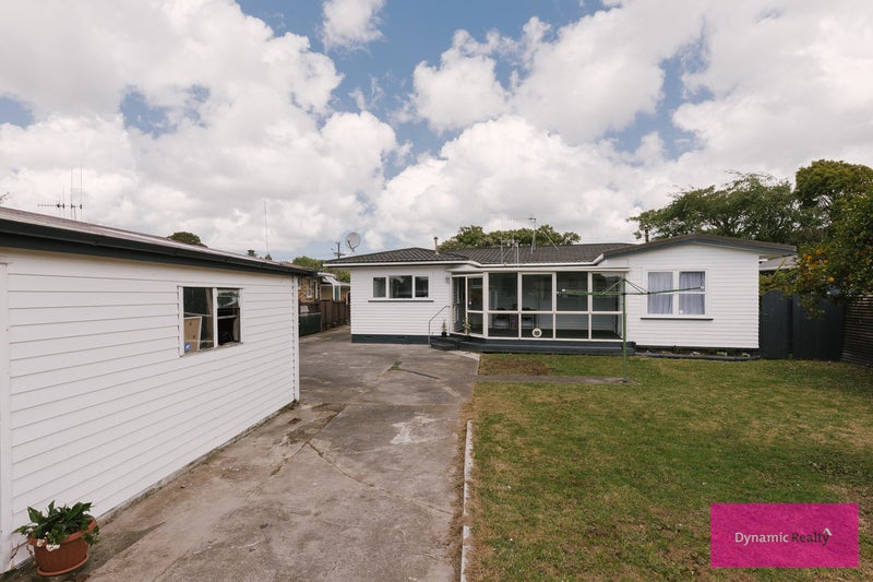 33 Slacks Road, Awapuni, Palmerston North - Carousel 20